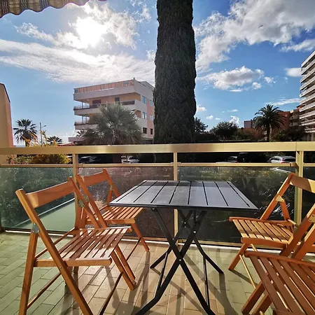 Pratique 4 Pers., Bord De Au Lavandou, Avec Parking Et Climatisation - Fr-1-803-89 Apartament