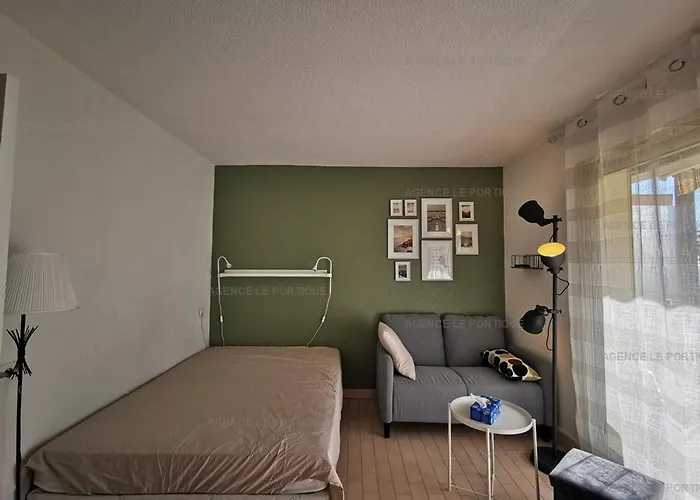 Pratique 4 Pers., Bord De Au Lavandou, Avec Parking Et Climatisation - Fr-1-803-89 Apartman